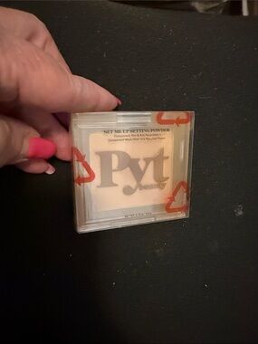 PYT Beauty Set Me Up Setting Powder in Caramel NEW